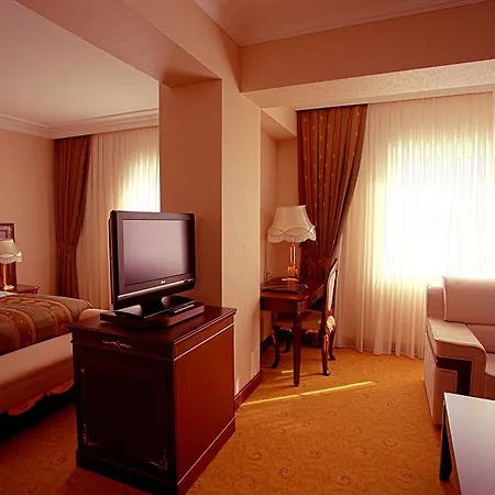 Hotel Latanya Palm & 4*